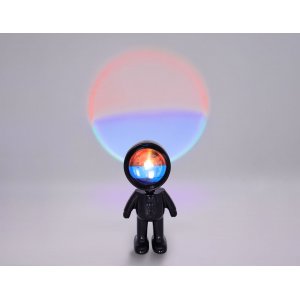 Атмосферная светодиодная настольная лампа чёрный человечек с сенсорным выключателем, красный+синий свет