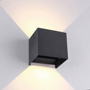 Чёрный уличный настенный светильник подсветка куб со шторками «RULLO»