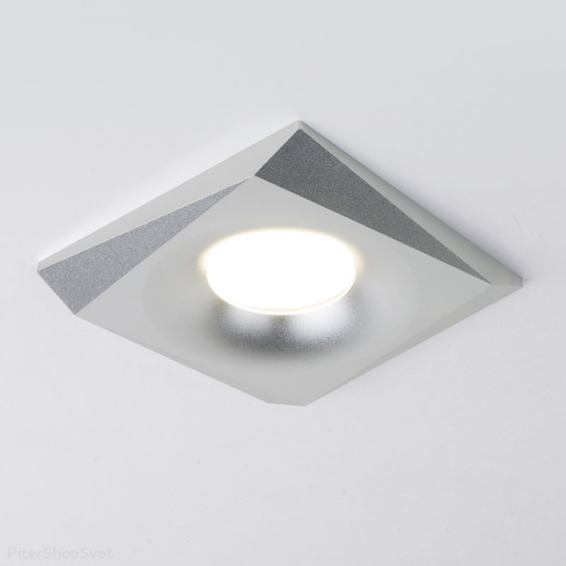 Квадратный встраиваемый светильник серебряного цвета 119 MR16 серебро