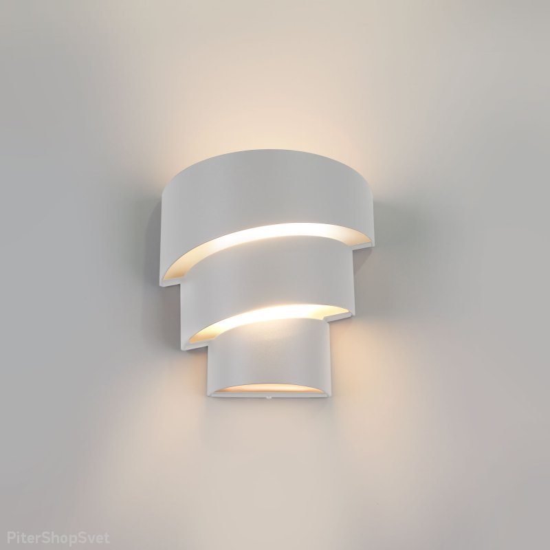 Настенный уличный светильник для подсветки 1535 TECHNO LED HELIX белый