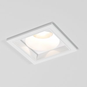 Белый квадратный встраиваемый светильник «Quadro»