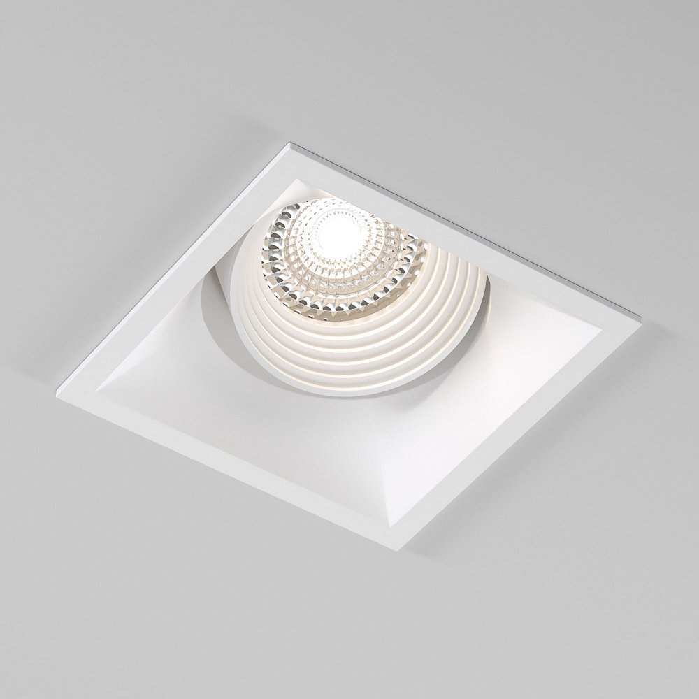 Белый квадратный встраиваемый поворотный светильник «Punto» 25017/01