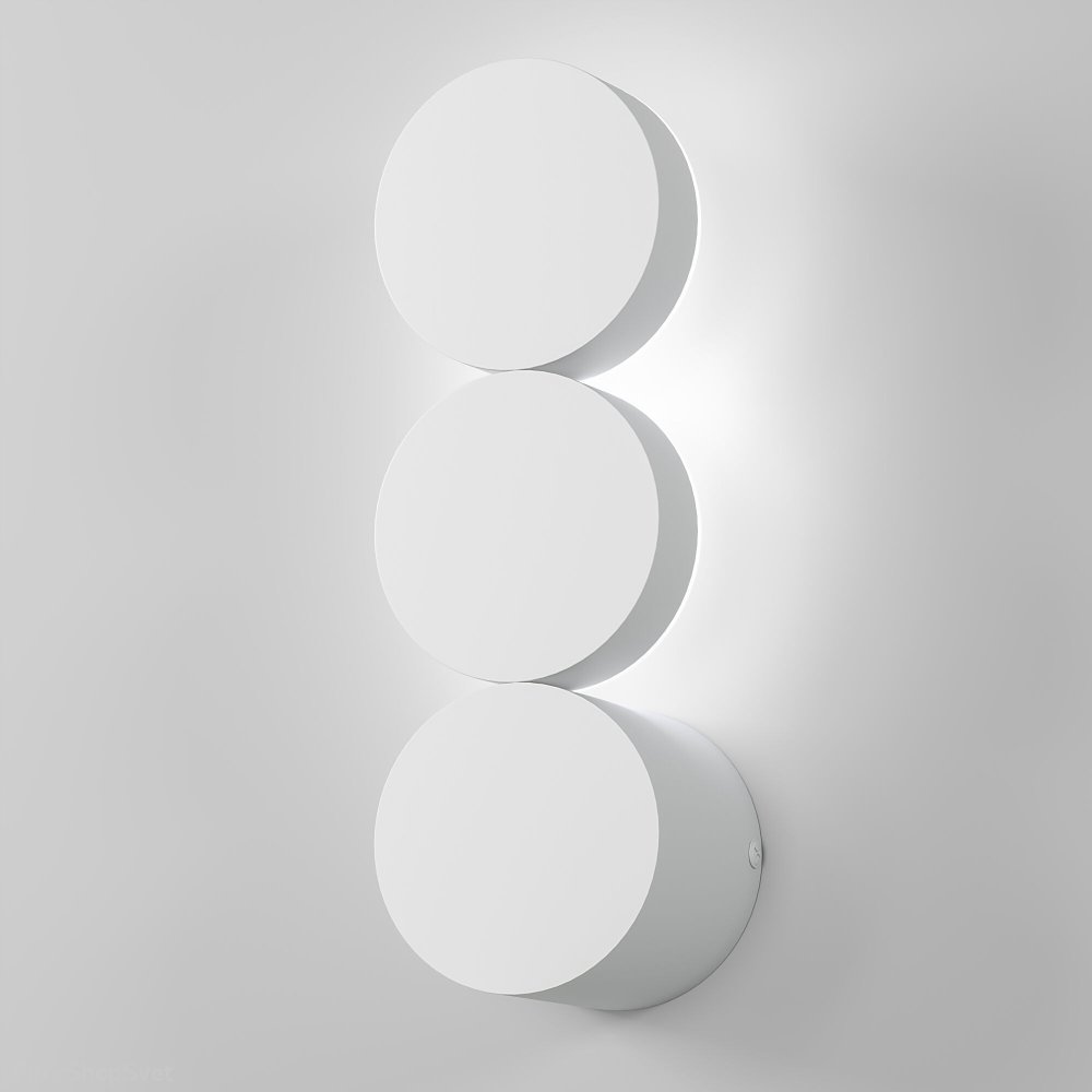Белый настенный светильник подсветка три круга «Brioni» 40130/LED белый