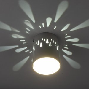 Накладной потолочный светильник цилиндр со световым узором на потолке, белый «Sotto»