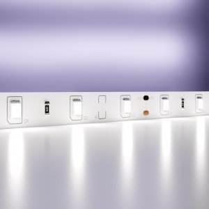 5м светодиодная лента 12В 4.8Вт/м 6000К «Led strip»