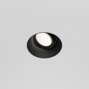 Чёрный встраиваемый поворотный светильник под шпаклёвку «Downlight Dot»