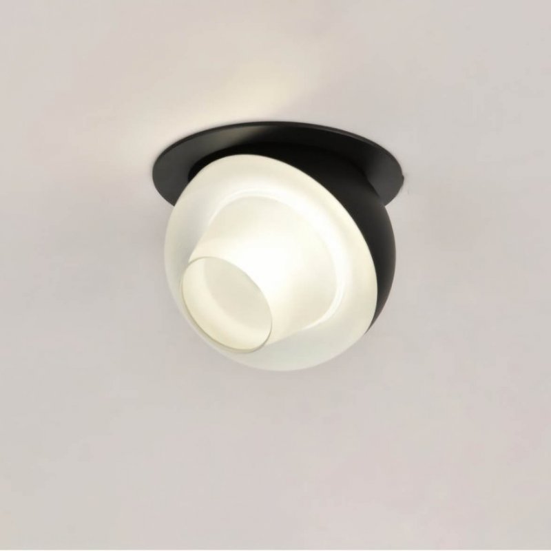 Чёрный встраиваемый поворотный светильник «Mantova» OML-103019-08