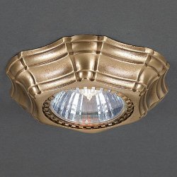 Встраиваемый светильник из латуни бронзового цвета