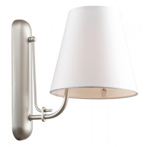 Настенный светильник серебряного цвета с кремовым абажуром «Cara»