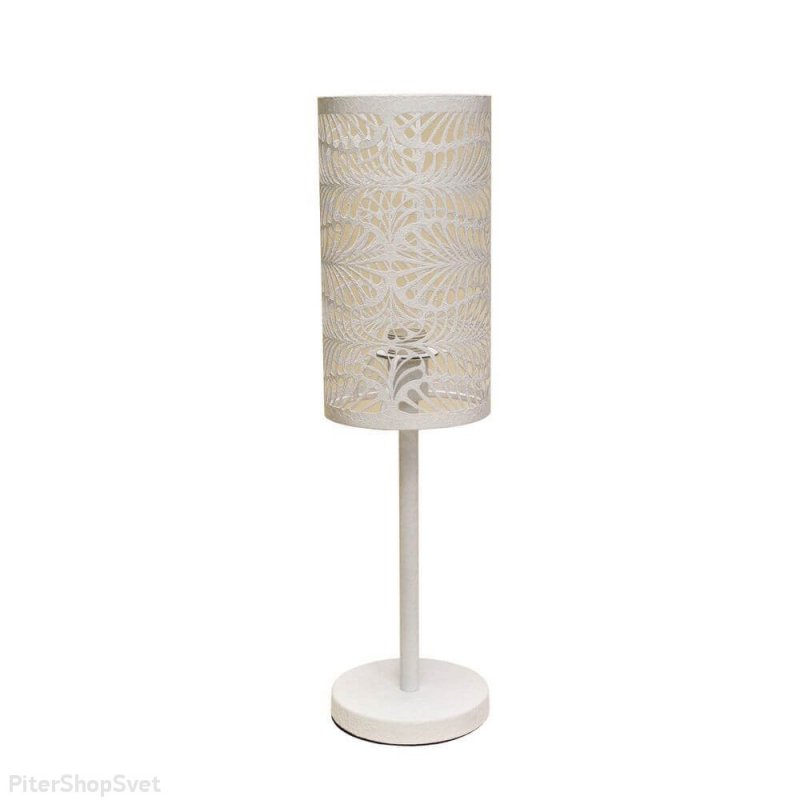 Металлическая настольная лампа белого цвета «Карвед» 39305.04.17.01F