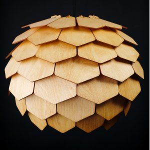 Деревянный подвес-шишка цвета вишни 40см «Астеко»